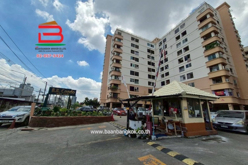 คอนโดมิเนียม บี.อาร์.คอนโด ซอยลาดพร้าว 142 เนื้อที่ 29.6 ตรม. แขวงคลองจั่น เขตบางกะปิ กรุงเทพมหานคร