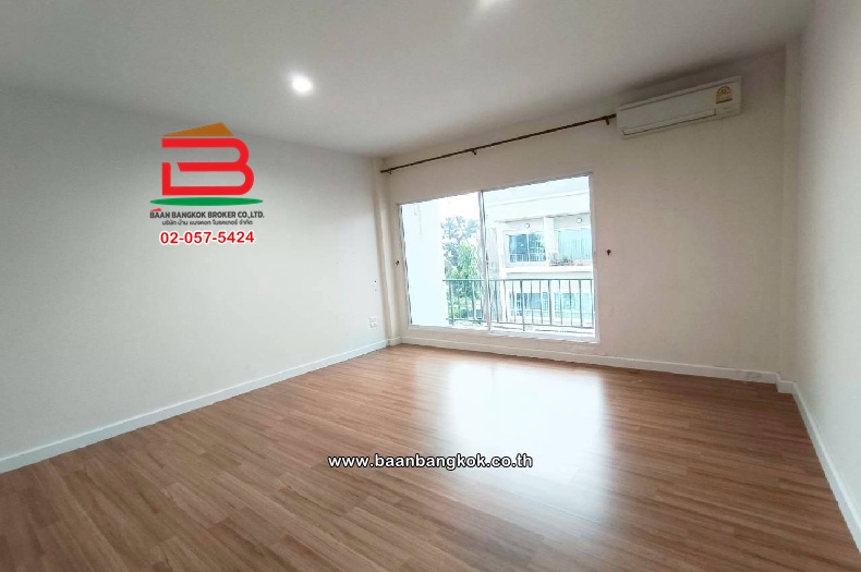 LINE_ALBUM_No. 011180 นลิน อเวนิว 3_250922_11