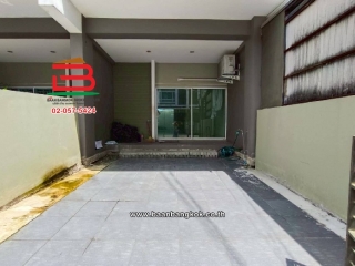 LINE_ALBUM_No. 011180 นลิน อเวนิว 3_250922_25