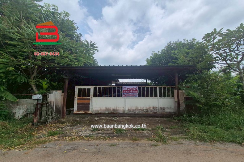 ที่ดินพร้อมสิ่งปลูกสร้าง ชุมชนบึงเตย ซอยประชาสำราญ 3 เนื้อที่ 200 ตรว. หนองจอก กรุงเทพมหานคร