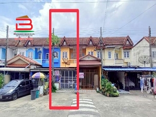 11169, ทาวน์เฮาส์ หมู่บ้านฉัตรณรงค์ วิลล่า 5 เนื้อที่ 16 ตร.ว (สามแยกไฟแดง ถนนเส้นปท. 3004) ตำบลบึงคำพร้อย อำเภอลำลูกกา ปทุมธานี  