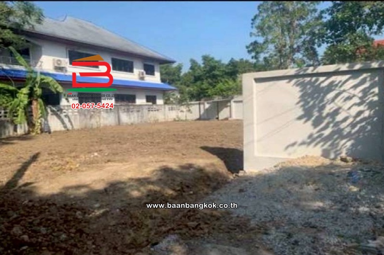 LINE_ALBUM_010813 ที่ดินถมแล้ว ซ.เพชรเกษม 68 แยก 31_251015_15