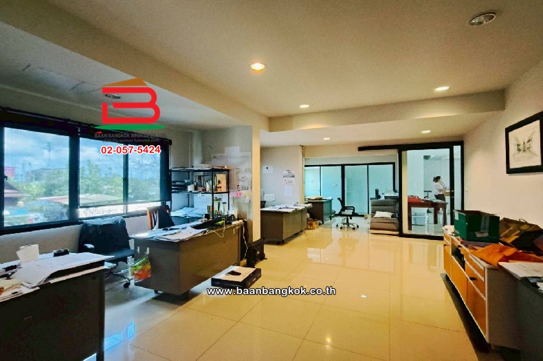 LINE_ALBUM_N.11194 สำนักงาน เวร่า บิสเน็ท ร่มเกล้า-สุวรรณภูมิ_251020_12
