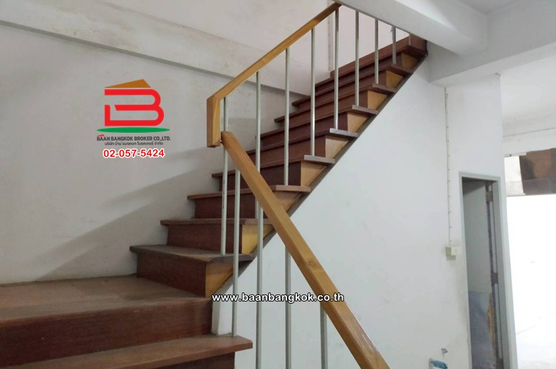 LINE_ALBUM_011300 ตึกแถว 3ชั้น ถ.เพชรบุรี ใกล้แยกอุรุพงษ์_251027_14