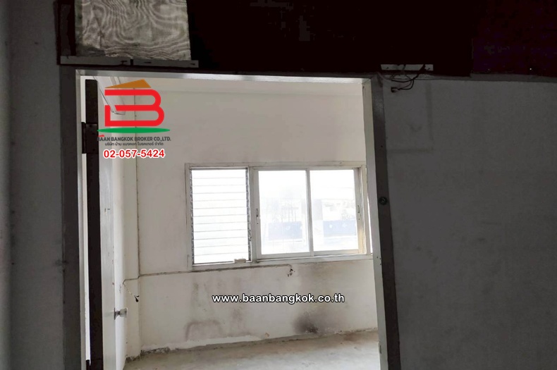 LINE_ALBUM_011300 ตึกแถว 3ชั้น ถ.เพชรบุรี ใกล้แยกอุรุพงษ์_251027_19