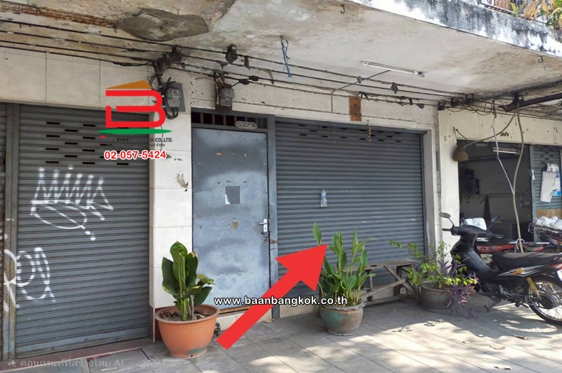 LINE_ALBUM_011300 ตึกแถว 3ชั้น ถ.เพชรบุรี ใกล้แยกอุรุพงษ์_251027_28