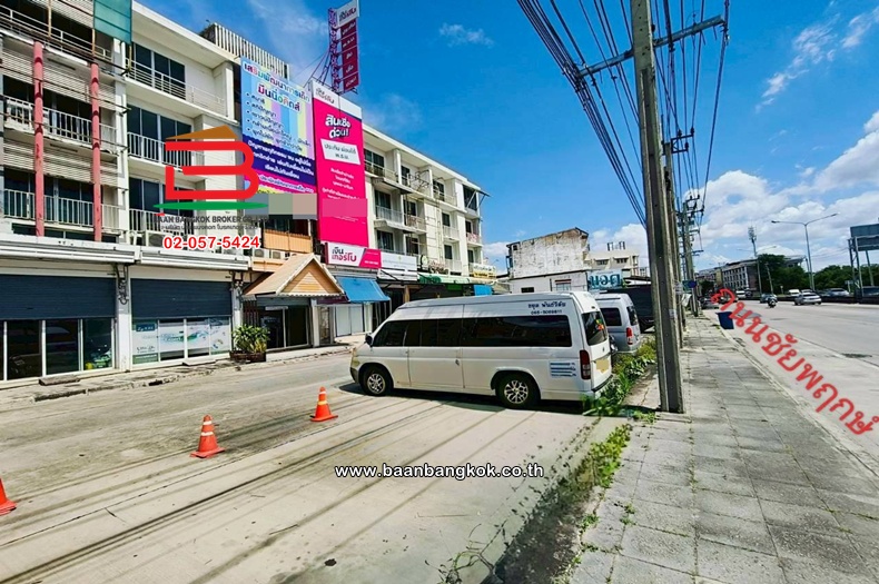 LINE_ALBUM_N.11305 อาคารพาณิชย์ 16 ตารางวา ติดถนนชัยพฤกษ์_251027_14