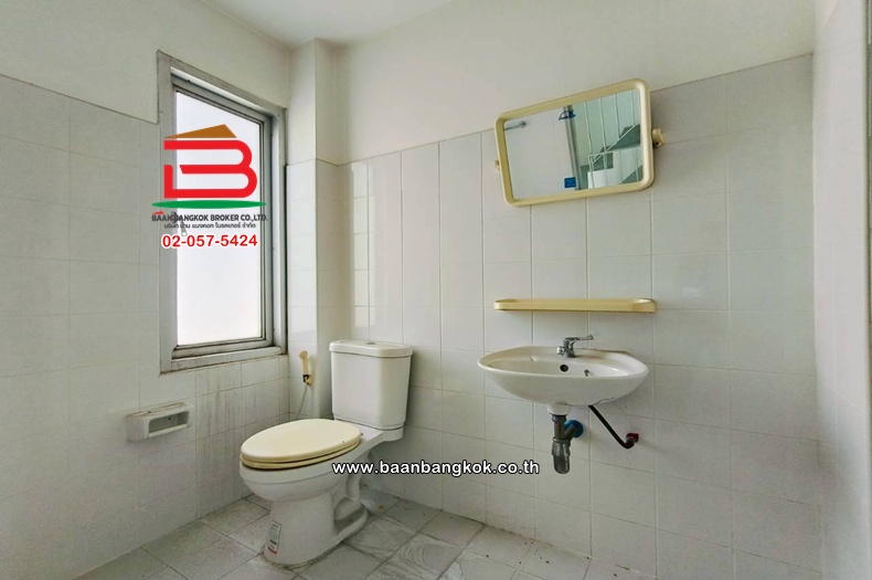 LINE_ALBUM_N.11305 อาคารพาณิชย์ 16 ตารางวา ติดถนนชัยพฤกษ์_251027_4