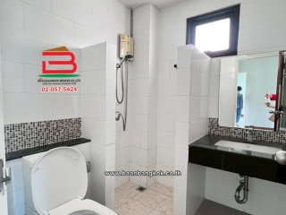 LINE_ALBUM_No. 11075 The Urban ค.15_251027_1