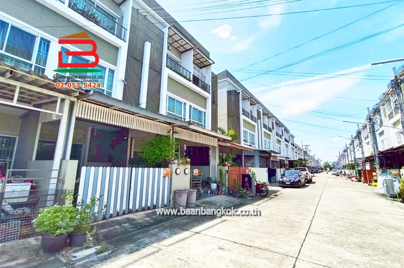 LINE_ALBUM_No. 011145นลินเอเวนิว3_251027_10