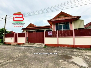 11224, บ้านเดี่ยว เนื้อที่ 67.4 ตร.ว หมู่บ้านยาใจหนองโสน (ซอยเทศบาล 13) แยกปราณบุรี ถนนเพชรเกษม ตำบลเขาน้อย อำเภอปราณบุรี ประจวบคีรีขันธ์  