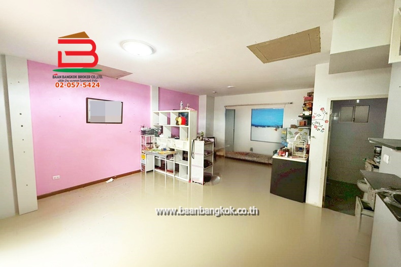 LINE_ALBUM_No. 011052 เดอะทรัสต์ทาวน์ วงแหวนลำลูกกา_251103_25