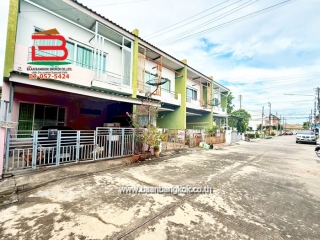 LINE_ALBUM_No. 011052 เดอะทรัสต์ทาวน์ วงแหวนลำลูกกา_251103_33