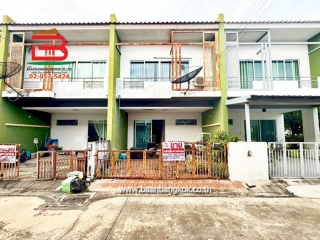 LINE_ALBUM_No. 011052 เดอะทรัสต์ทาวน์ วงแหวนลำลูกกา_251103_35