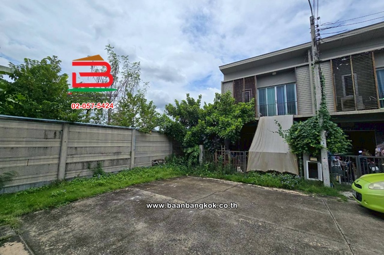 ทาวน์โฮม เนื้อที่ 30 ตร.ว. โครงการ พฤกษาไลท์ ล็อกซ์ ดอนเมือง (ซอยเทิดราชัน 45), ใกล้วัดนาวง ถนนวิภาวดี-รังสิต แขวงสีกัน เขตดอนเมือง       