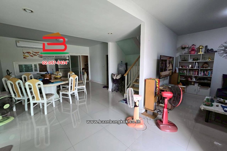 LINE_ALBUM_อารียาเดอะวิลเลจไทรน้อย_251110_9