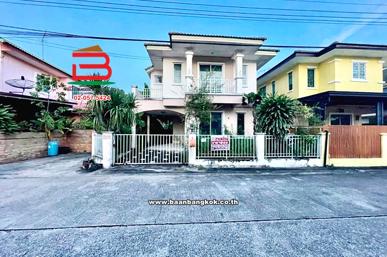 บ้านเดี่ยว เนื้อที่ 42.1 ตรว. หมู่บ้านสินทรัพย์ 2  ใกล้โลตัสคลอง 4เขตธัญบุรี ปทุมธานี