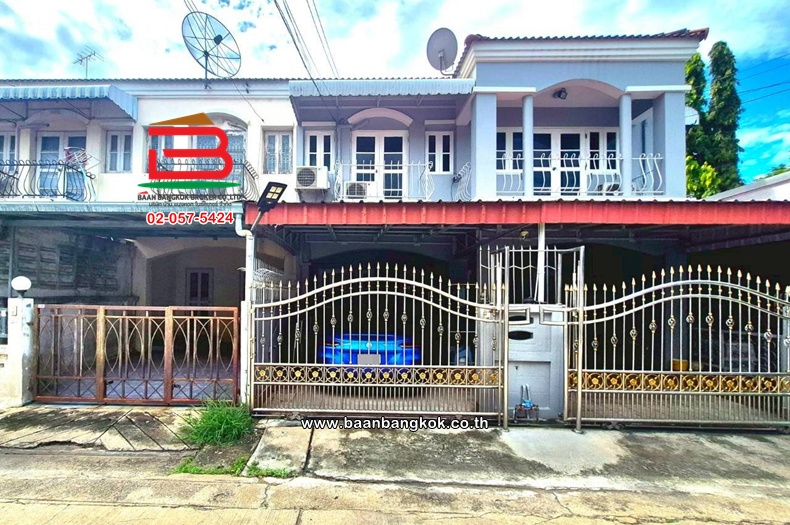 ทาวน์เฮาส์ หมู่บ้านบางใหญ่ซิตี้ (ซอย15) เนื้อที่ 18 ตร.ว. ใกล้ตลาดบางใหญ่ ถนนกาญจนาภิเษก ตำบลเสาธงหิน อำเภอบางใหญ่ นนทบุรี