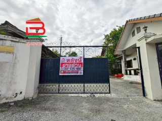 11412, ที่ดินพร้อมสิ่งปลูกสร้าง หนองระแหง 5/1 (ใกล้ทางด่วนจตุโชติ) เนื้อที่ 400 ตรว. แขวงสามวาฝั่งตะวันตก เขตคลองสามวา  