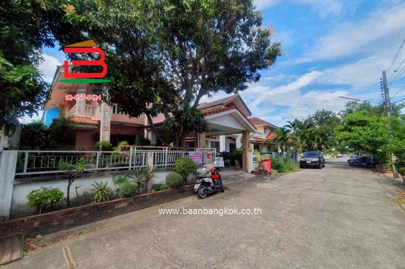 ทาวน์โฮม หมู่บ้านทิพมาศเสรี บางบ่อ (ใกล้โรงพยาบาลบางบ่อ) เนื้อที่ 60 ตรว. ตำบลบางเพรียง  อำเภอบางพลี จังหวัดสมุทรปราการ