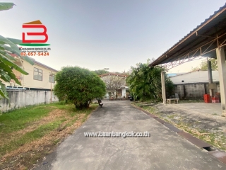 LINE_ALBUM_N 11502_251224_2