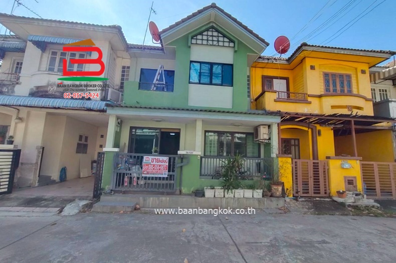 ทาวน์เฮ้าส์ วรางกูร รังสิตคลอง 3 (ใกล้โรงเรียนโชคชัย 4) เนื้อที่ 18.8 ตรว. ตำบลบึงลาดสวาย อำเภอลำลูกกา จังหวัดปทุมธานี