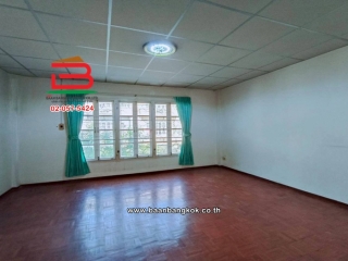 LINE_ALBUM_N.11605 ม.สรานนท์ 18 ตารางวา 3.5ชั้น_260126_2