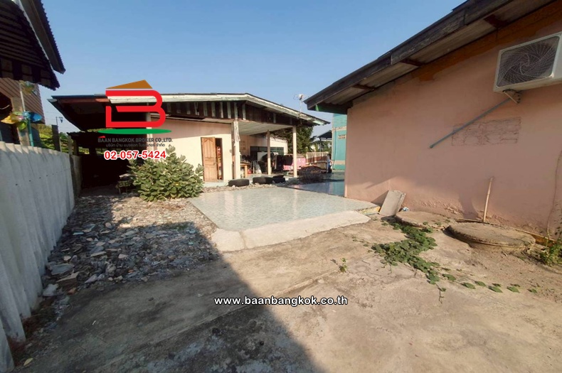 LINE_ALBUM__11401 ที่ดิน107วา+บ้านสร้างเอง2หลังสุวินทวง_260202_13