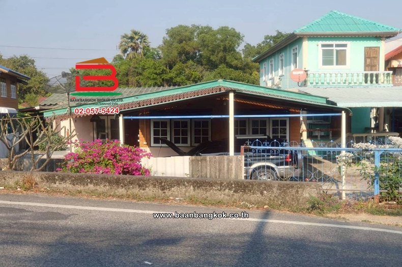 ที่ดินพร้อมบ้าน เนื้อที่ 107 ตร.ว. ซอยสุวินทวงศ์ 28 แขวงมีนบุรี เขตมีนบุรี 