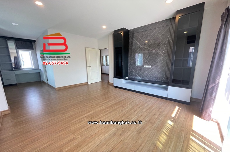 LINE_ALBUM_No.11623 บด ม.เซนโทร บางนา-วงแหวน 61.5 ตรว. (ส้ม)_260202_40