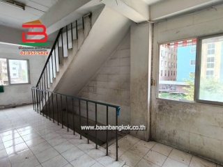 LINE_ALBUM_N.11685ตึกแถว3คูหา60ตรวซ.นวนคร8คลองหลวง_260209_12