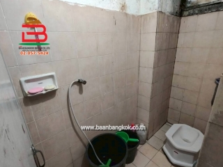 LINE_ALBUM_N.11685ตึกแถว3คูหา60ตรวซ.นวนคร8คลองหลวง_260209_7