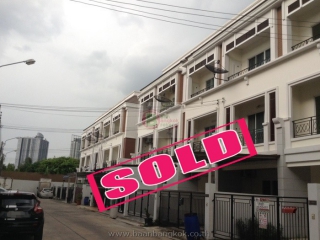 668, ให้เช่า ทาวน์โฮม 3 ชั้น เนื้อที่ 24.4 ตรว. หมู่บ้าน วิชั่น สมาร์ทซิตี้ วงศ์สว่าง-ติวานนท์