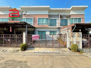 11205, ทาวน์โฮม ศุภาลัยวิลล์ รังสิต-คลอง 2 เนื้อที่ 21.8 ตรว. ถนนรังสิต-นครนายก ตำบลประชาธิปัตย์ อำเภอธัญบุรี จังหวัดปทุมธานี