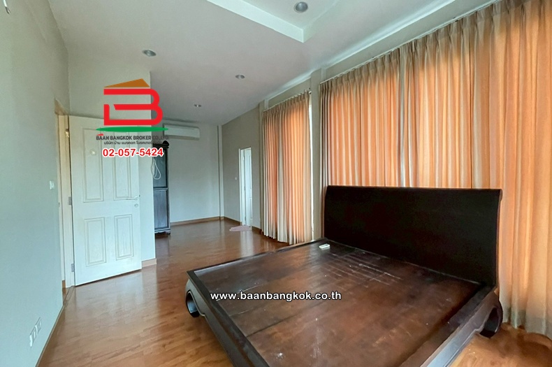 LINE_ALBUM_11656 ม.the city ราชพฤกษ์-จรัญฯ13(ส้ม)_260302_12