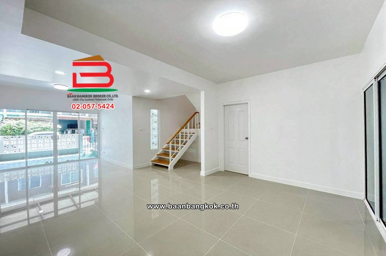 LINE_ALBUM_No.11774 TH.เดอะคัลเลอร์ส ลำลูกกา17.5 ว้า(เอ๋)_260309_9