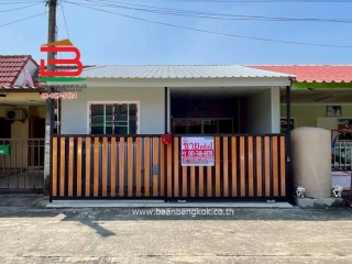 11733, ทาวน์เฮาส์ เนื้อที่ 18 ตร.ว. หมู่บ้านเรือนสุข 1 รังสิต-คลอง 7 (ซอย 28) ถนนรังสิต-นครนายก ตำบลลำผักกูด อำเภอธัญบุรี ปทุมธานี