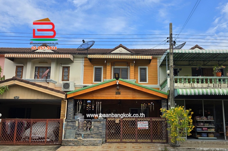 ทาวน์เฮาส์ หมู่บ้าน เค.ซี คลัสเตอร์ รามอินทรา7 เนื้อที่ 24 ตรว. ถนนหทัยราษฎร์ แขวงสามวาตะวันตก เขตคลองสามวา