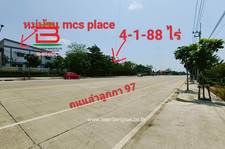 ที่ดินพร้อมสิ่งปลูกสร้าง ติดกับหมู่บ้าน Mcs Place ซอยลำลูกกา 97 เนื้อที่ 4 ไร่ 1 งาน 88 ตรว. ถนนลำลูกกา ตำบลบึงคำพร้อย อำเภอลำลูกกา จังหวัดปทุมธานี