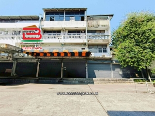 11712, อาคารพาณิชย์ เนื้อที่ 72 ตร.ว. ซอยลาดพร้าว 45 ใกล้โรงเรียนพิบูลอุปถัมภ์ แขวงสามเสนนอก เขตห้วยขวาง 