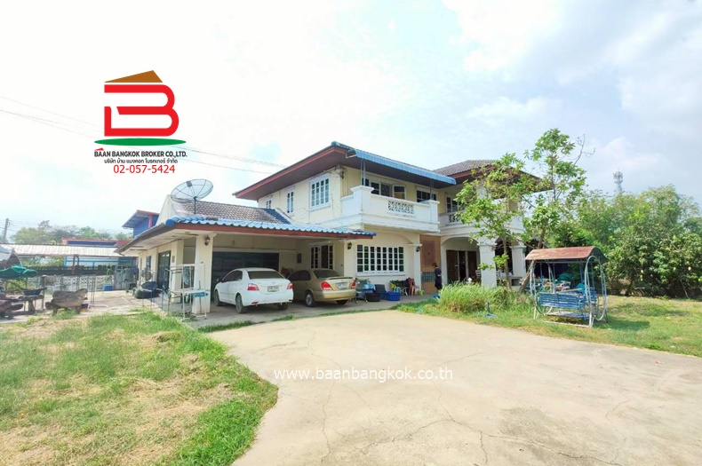 ที่ดินพร้อมสิ่งปลูกสร้าง ซอยลำลูกกา คลอง 8 (ใกล้วัดดอนใหญ่) เนื้อที่ 1 ไร่ ตำบลลำลูกกา อำเภอลำลูกกา จังหวัดปทุมธานี