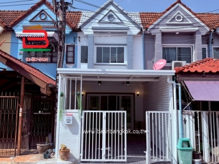 11804, ทาวน์เฮ้าส์ เต็มรัก ซอย 13 (ใกล้เซ็นทรัลเวสต์เกต) เนื้อที่ 16 ตรว. ตำบลบางคูรัด อำเภอบางบัวทอง จังหวัดนนทบุรี