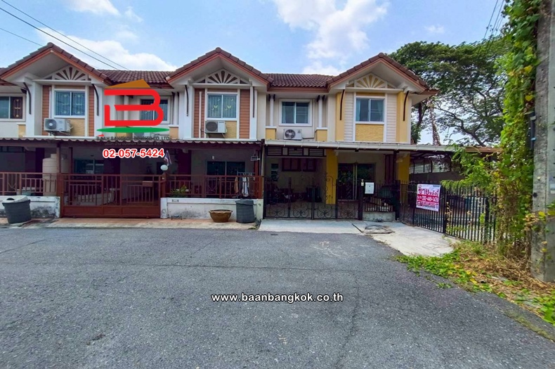 ทาวน์เฮาส์ เนื้อที่ 29 ตร.ว. โครงการ พฤกษาวิลล์ 6 รามอินทรา-พระยาสุเรนทร์ (ซอยพระยาสุเรนทร์ 23) ถนนรามอินทรา 109 แขวงบางชัน เขตคลองสามวา   