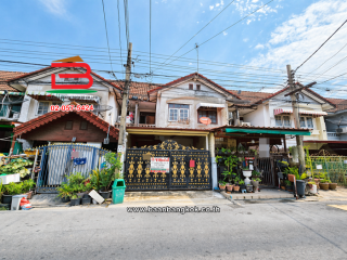 11898, ทาวน์เฮาส์ เนื้อที่ 18 ตร.ว. หมู่บ้าน วังทองวิลเลจ 2 (ซอยเสรีไทย 33/1) ถนนเสรีไทย แขวงคลองกุ่ม เขตบึงกุ่ม