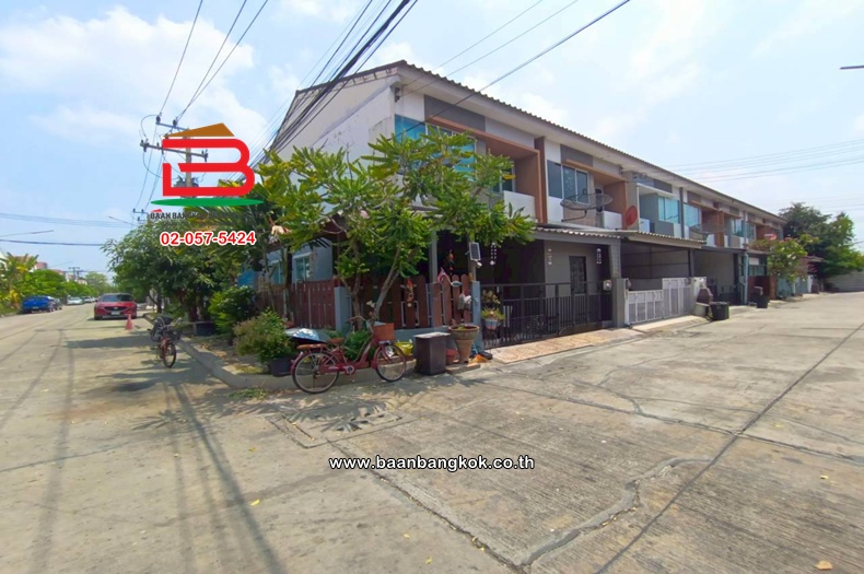 LINE_ALBUM_No. 012019 เดอะทรัสต์ ทาวน์ วงแหวน-ลำลูกกา_260417_3