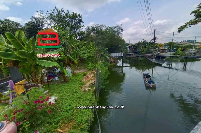 LINE_ALBUM_No. 102039ที่ดินพร้อมบ้านเสรีไทย 38_260427_11