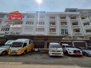 12052, อาคารพาณิชย์ ซอยลาดพร้าว 128/4 (ใกล้เดอะมอลล์บางกะปิ) เนื้อที่ 77.5 ตรว. แขวงคลองจั่น เขตบางกะปิ 