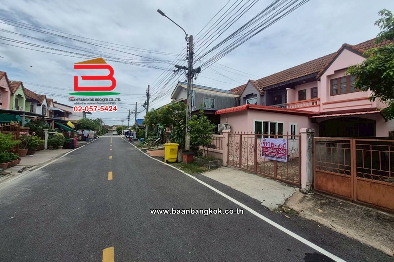 LINE_ALBUM_TH 012339 มบ.บ้านบัวทอง_260713_2