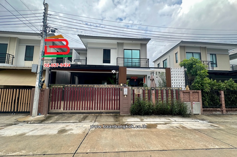บ้านแฝด 2 ชั้น เนื้อที่ 36.4 ตร.ว. เดอะแพลนท์ บางนา-วงแหวน : The Plant Bangna-Wongwaen (สุขาภิบาล 2 ซอย 27) ถนนสุขาภิบาล 2 ตำบลราชาเทวะ อำเภอบางพลี สมุทรปราการ   