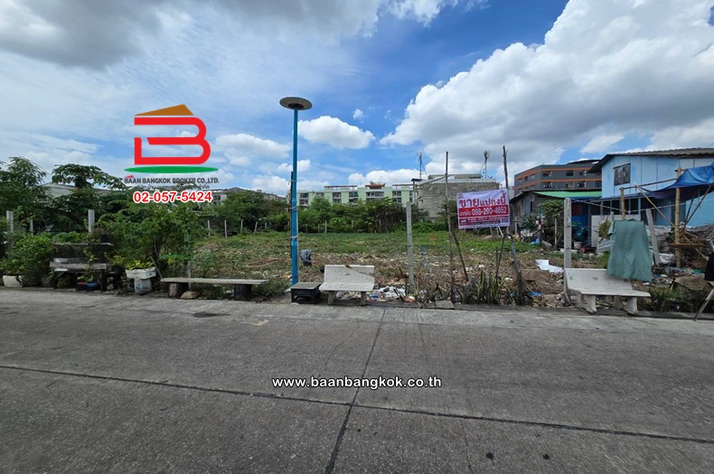 ที่ดินเปล่า เนื้อที่ 175.9 ตร.ว. ซอยสุขสวัสดิ์ 84, ใกล้ตลาดวัดคู่สร้าง ถนนสุขสวัสดิ์ ตำบลปากคลองบางปลากด อำเภอพระสมุทร์เจดีย์ สมุทรปราการ  